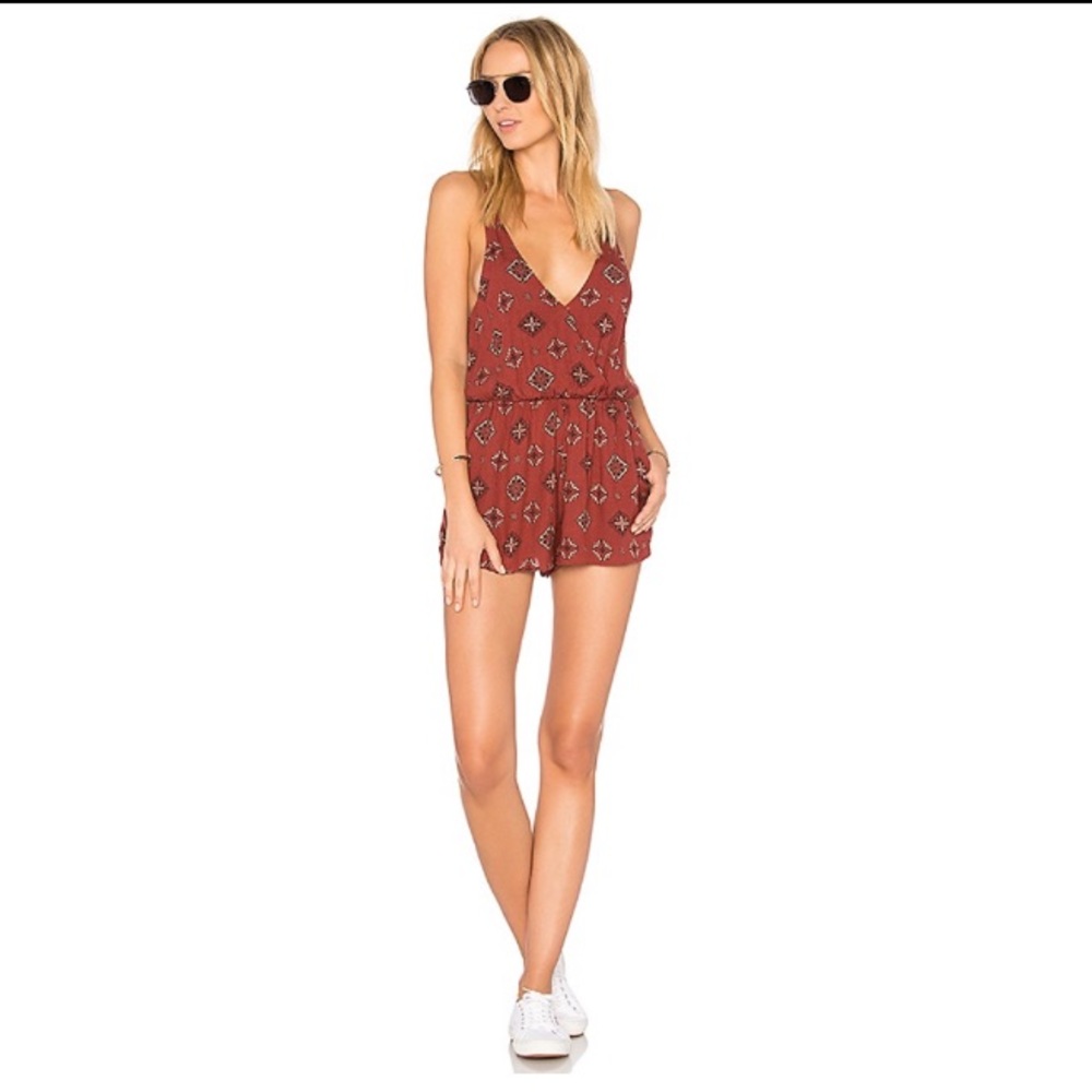 Revolve Amuse Society Bleu Romper in Brick Size S